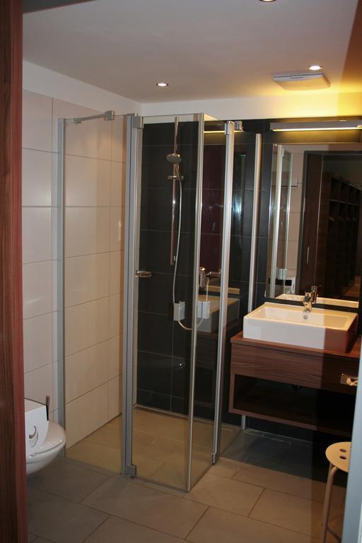 Stadthotel Bernstein Регенсбург Екстер'єр фото
